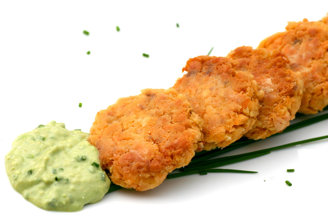 Salmon Cakes with a Crunch